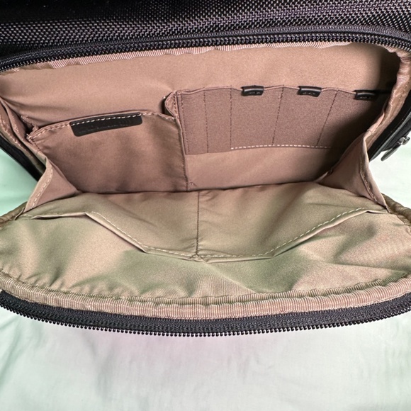 Brigg's & Riley Medium Cargo Backpack - Picture 7 of 15